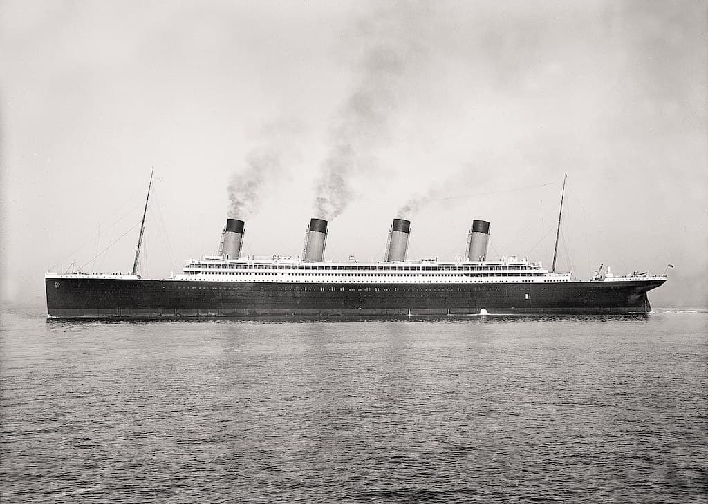 «Олимпик» - родственник «Титаника»